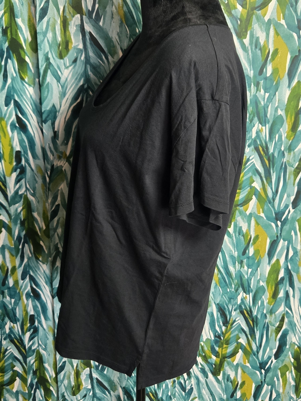 AYR The Midsummer Black Scoop Crew Neck Shirt In Black - Picture 2 of 7